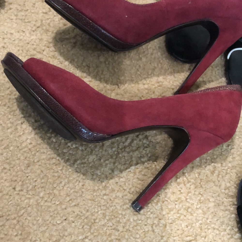 Shoes - Picture 9 of 9